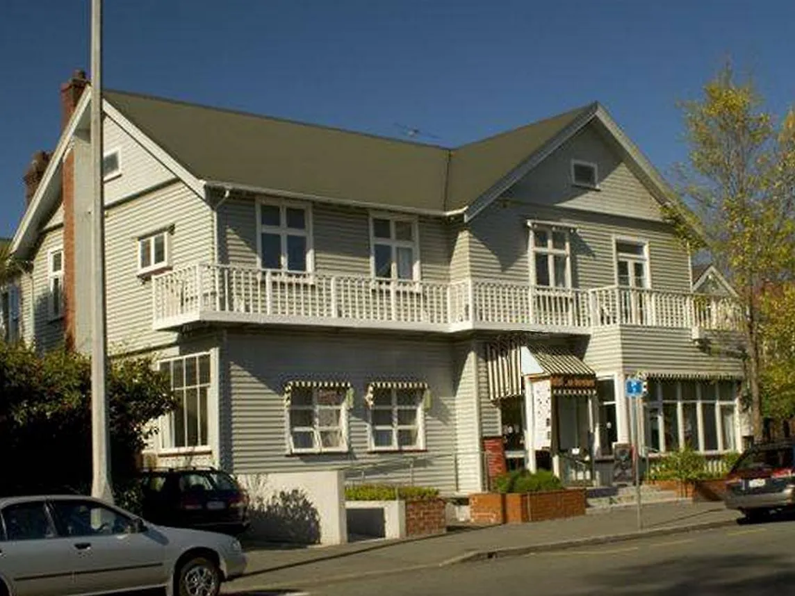 *****  Haka House Christchurch Hostel New Zealand